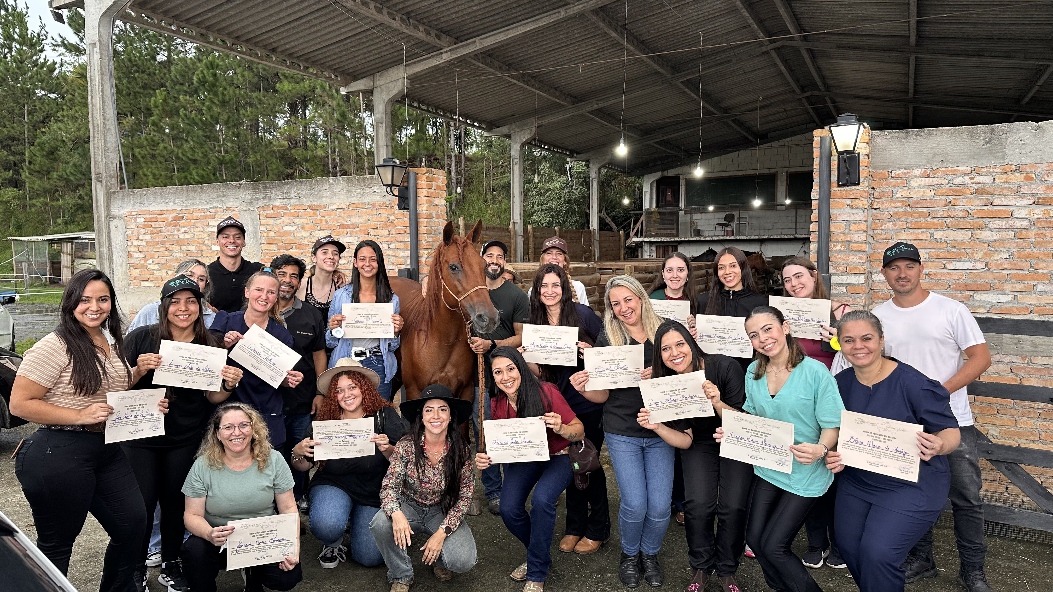 Alunos e instrutores